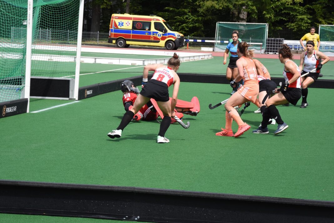 RSI Sports Group (FIKAGEAR) sluit nieuwe partnerschap met de FIH Academy