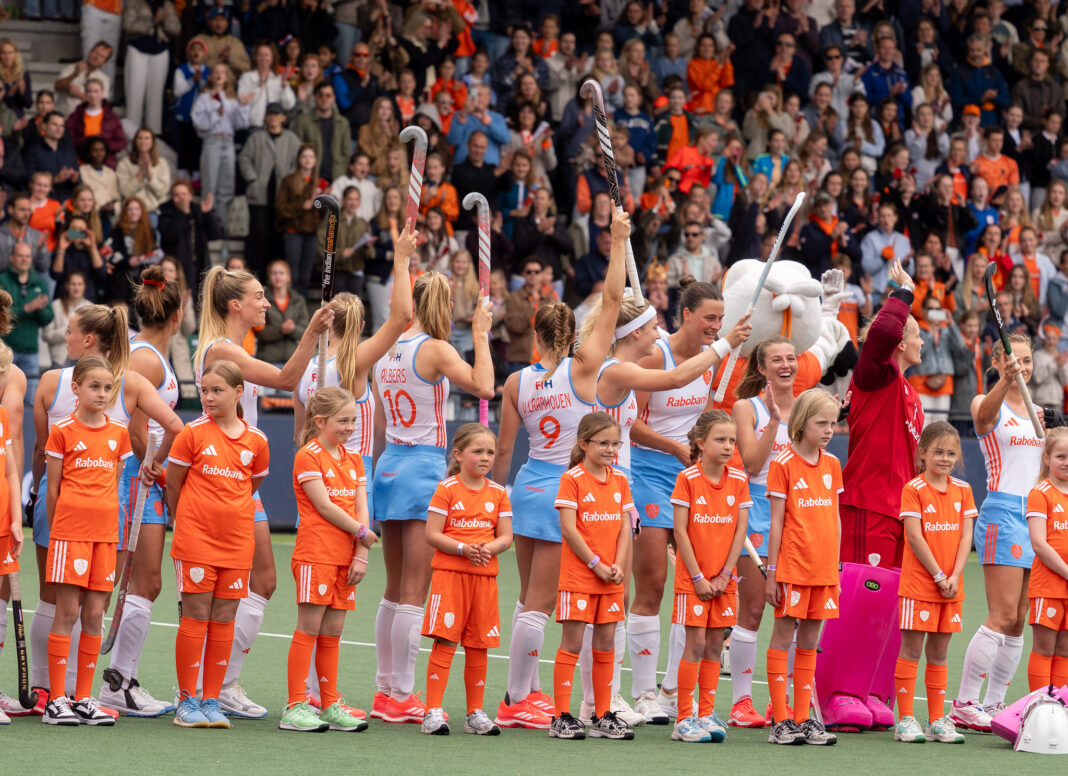 Van wereldmacht Australië tot outsider Japan dit zijn de WK-tegenstanders van Oranje Van wereldmacht Australië tot outsider Japan dit zijn de WK-tegenstanders van Oranje
