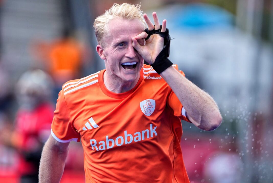Nederland wint toch nog met 3-1 in tamme en matte WK-pot tegen India Nederland wint toch nog met 3-1 in tamme en matte WK-pot tegen India