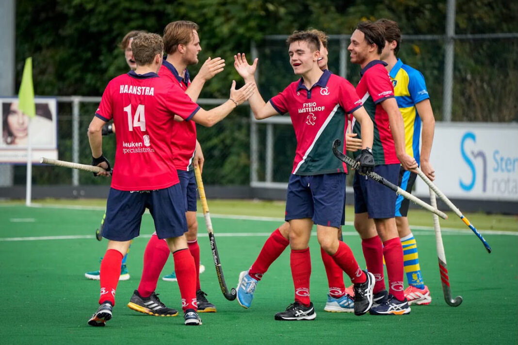 Qui Vive haalt uit met 11-0 tegen Hilversum Qui Vive haalt uit met 11-0 tegen Hilversum